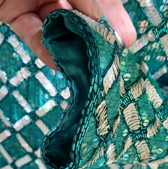 STUNNING SEQUIN SET - Picture 4 of 14